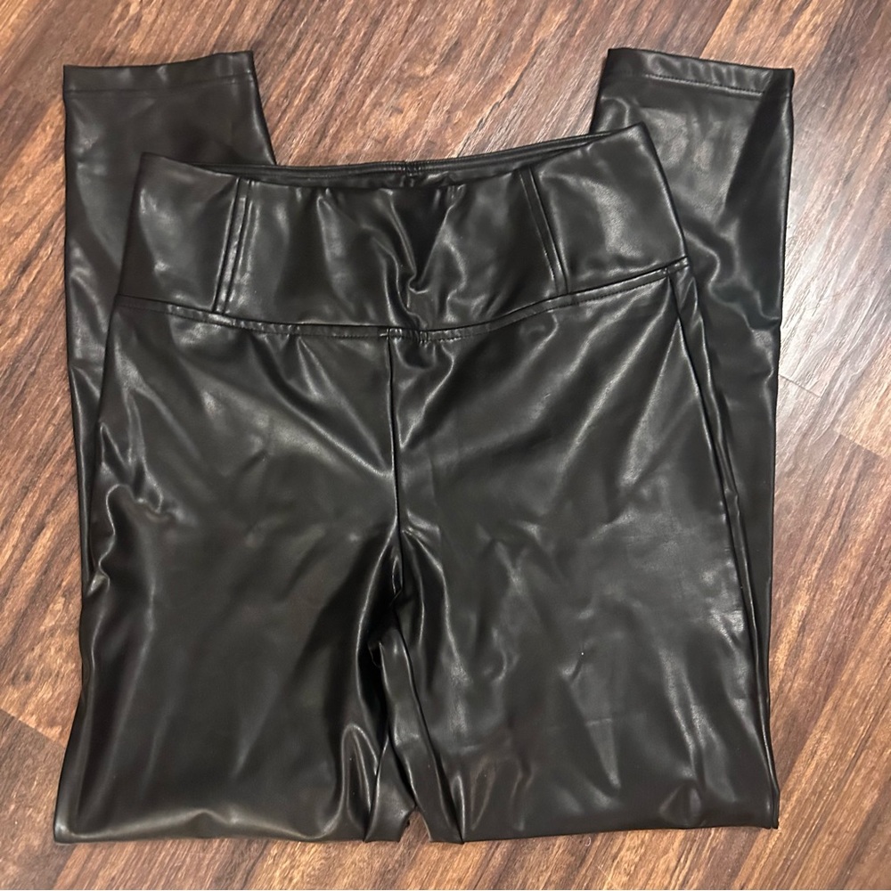 Laundry by Shelly Segal Urban Vegan Leather Leggings Black, Fitted, Size Medium